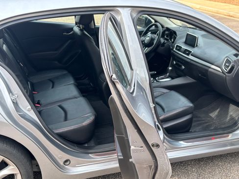 Used 2014 MAZDA MAZDA3 s Touring image 10