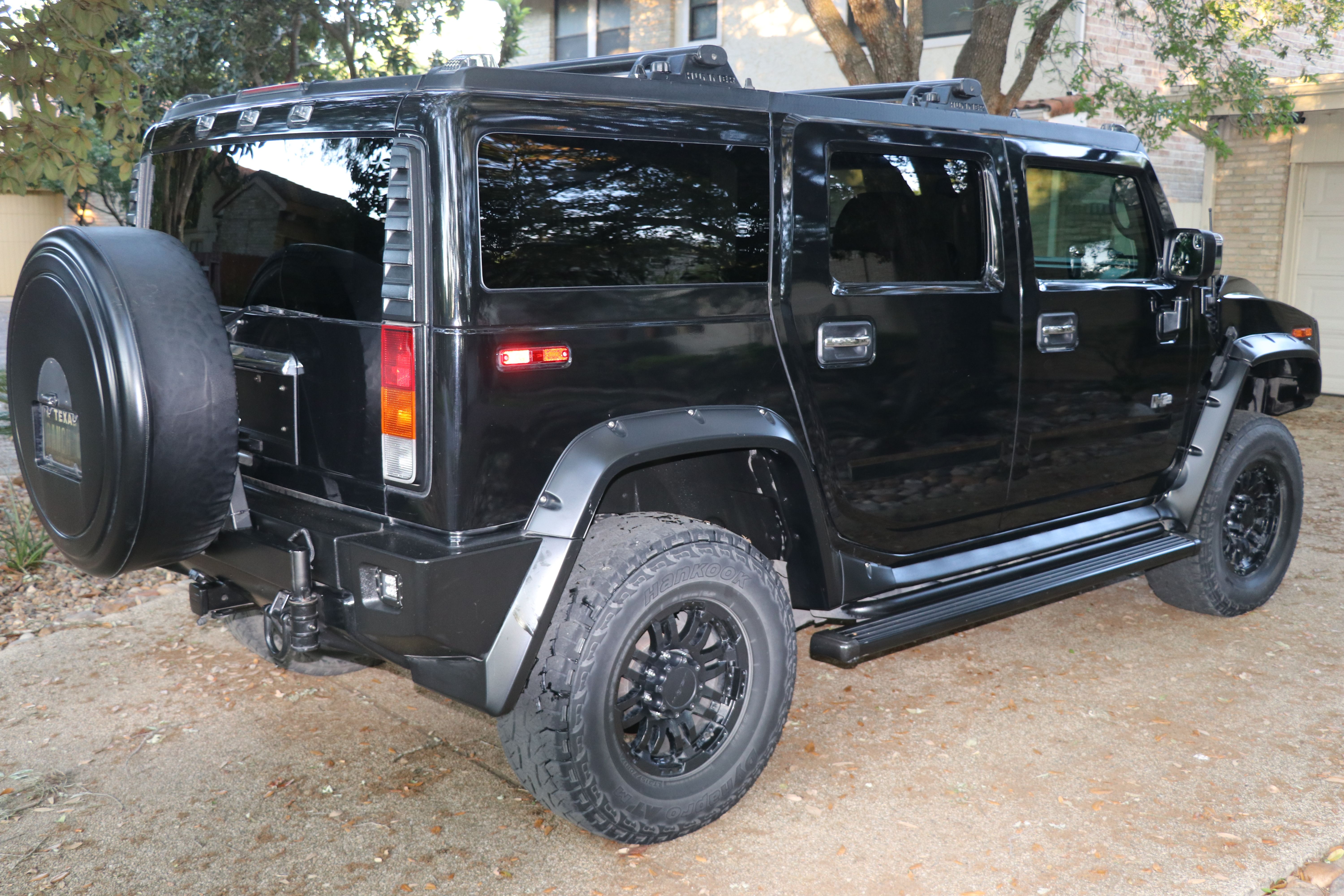 Used 2004 HUMMER H2 w/ Preferred Equipment Group AWD/4WD image 5