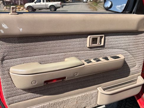 Used 1995 Toyota 4Runner SR5 image 21