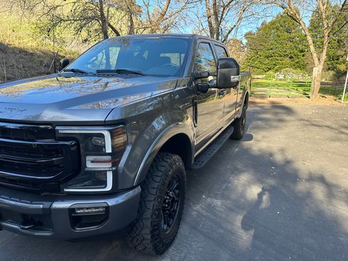 Used 2022 Ford F350 Lariat w/ Tremor Off-Road Package image 10