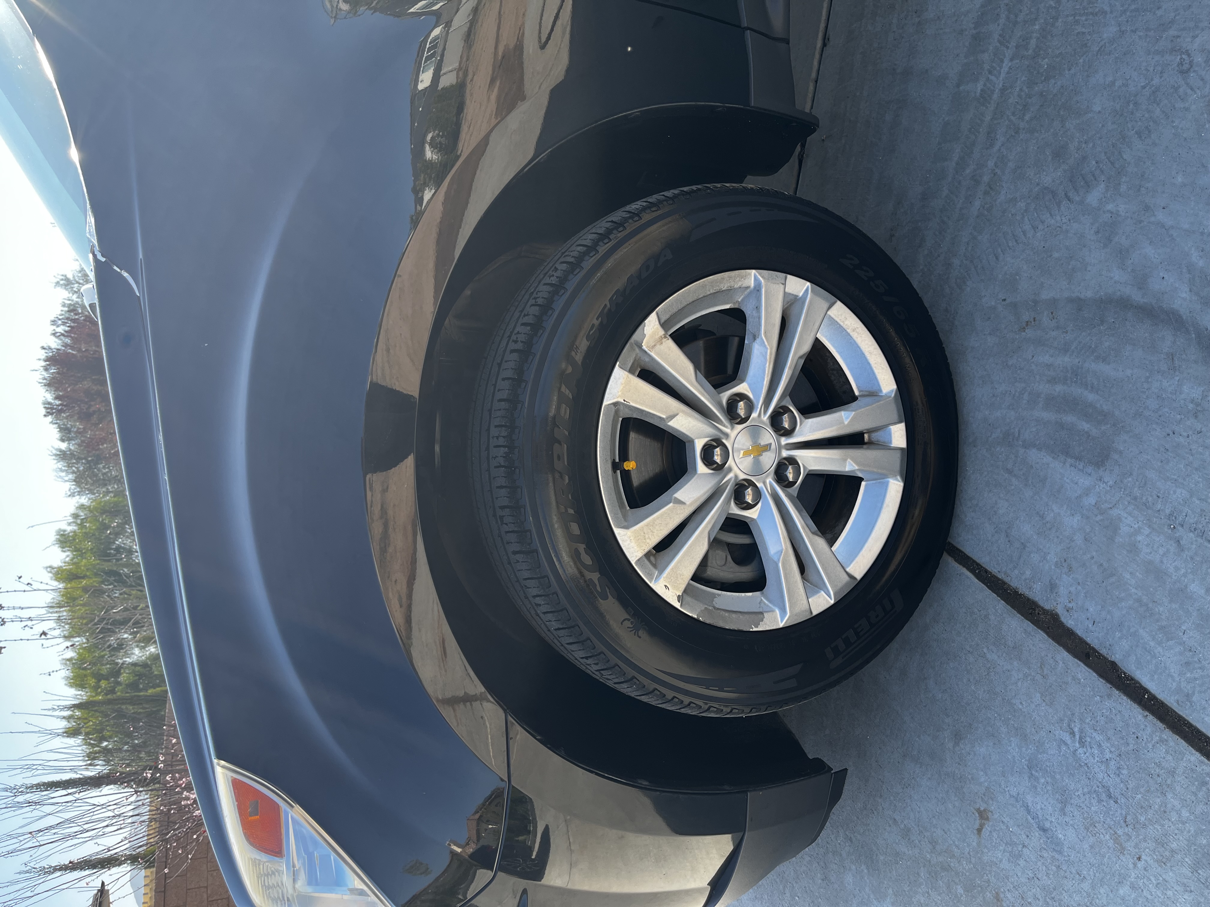 Used 2014 Chevrolet Equinox LS FWD image 2