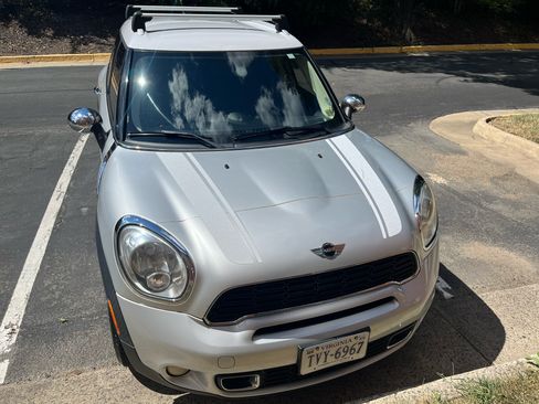 Used 2012 MINI Cooper Countryman S image 2