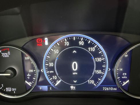 Used 2020 Buick Enclave Avenir w/ Avenir Technology Package AWD/4WD image 10