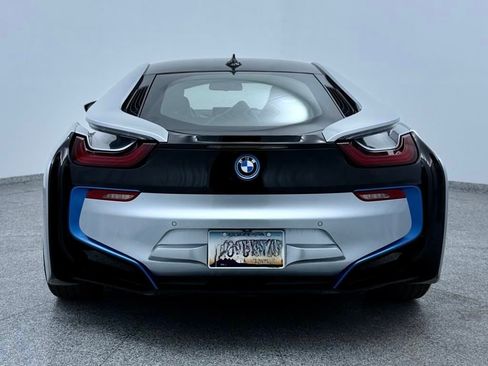 Used 2015 BMW i8 AWD/4WD image 8
