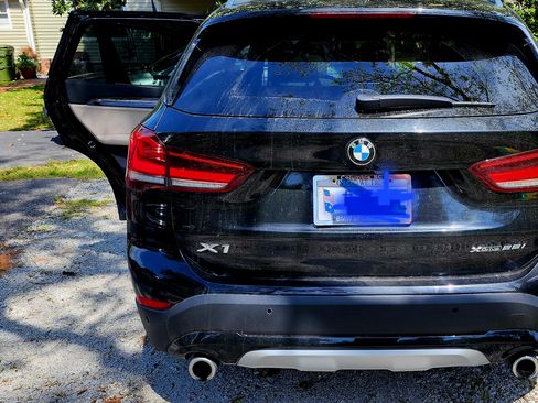 Used 2021 BMW X1 xDrive28i image 5