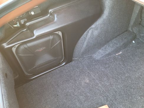 Used 2011 Dodge Challenger SRT8 w/ SRT Option Group II image 4