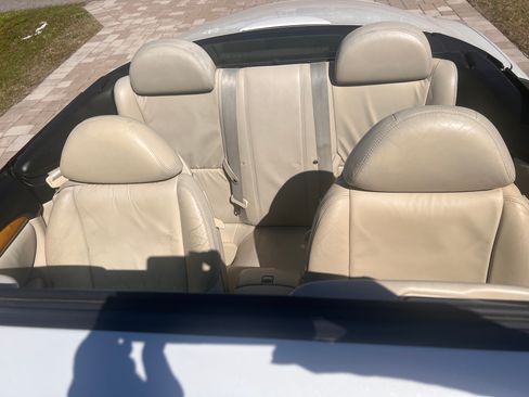 Used 2003 Lexus SC 430 Convertible image 16