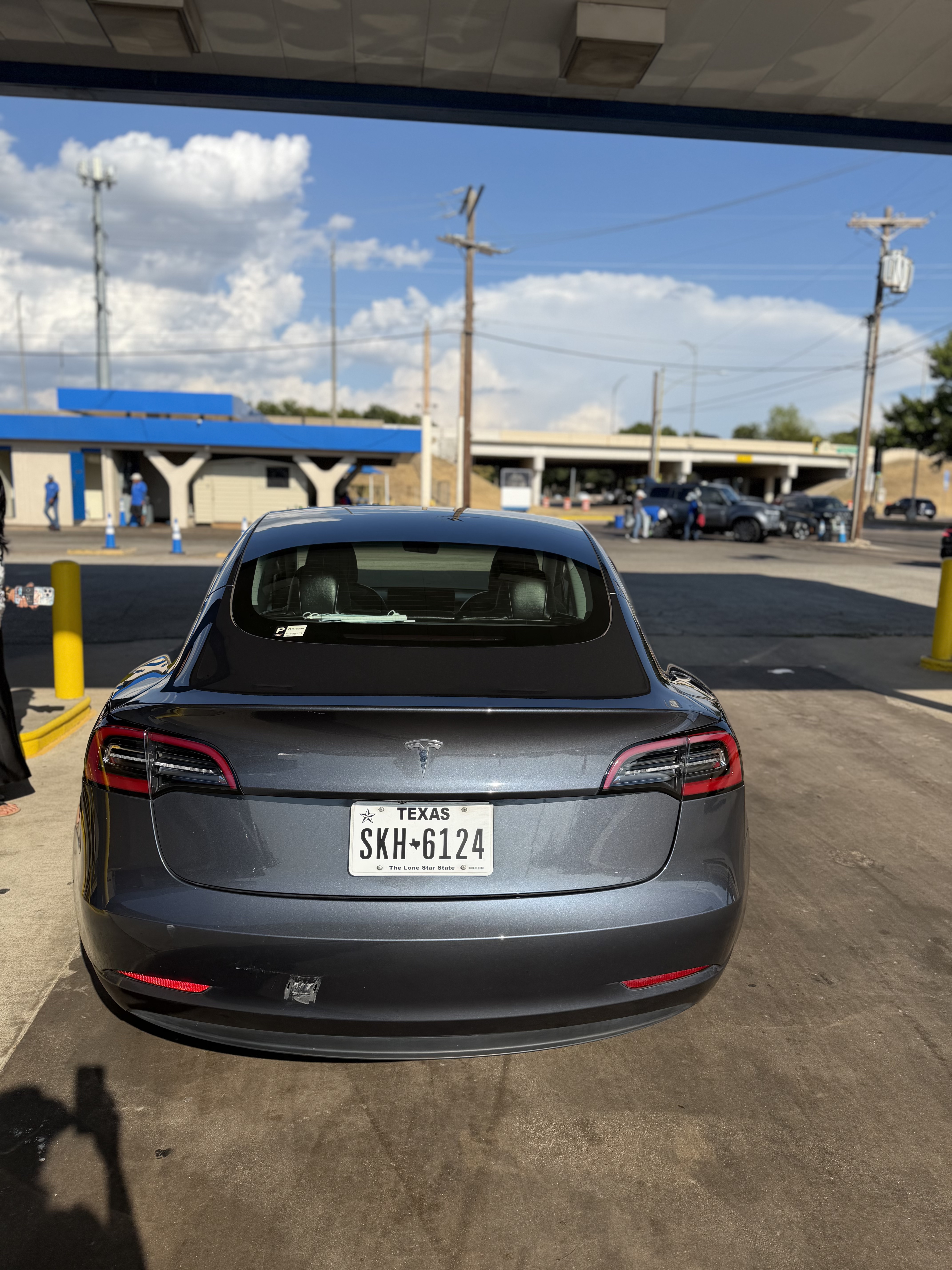 Used 2023 Tesla Model 3 Standard Range RWD image 6