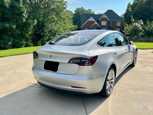 Used 2018 Tesla Model 3 Long Range image 6