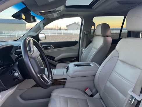 Used 2016 GMC Yukon Denali w/ Open Road Package image 12