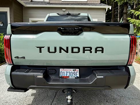 Used 2024 Toyota Tundra Limited w/ TRD Off-Road Package AWD/4WD image 8