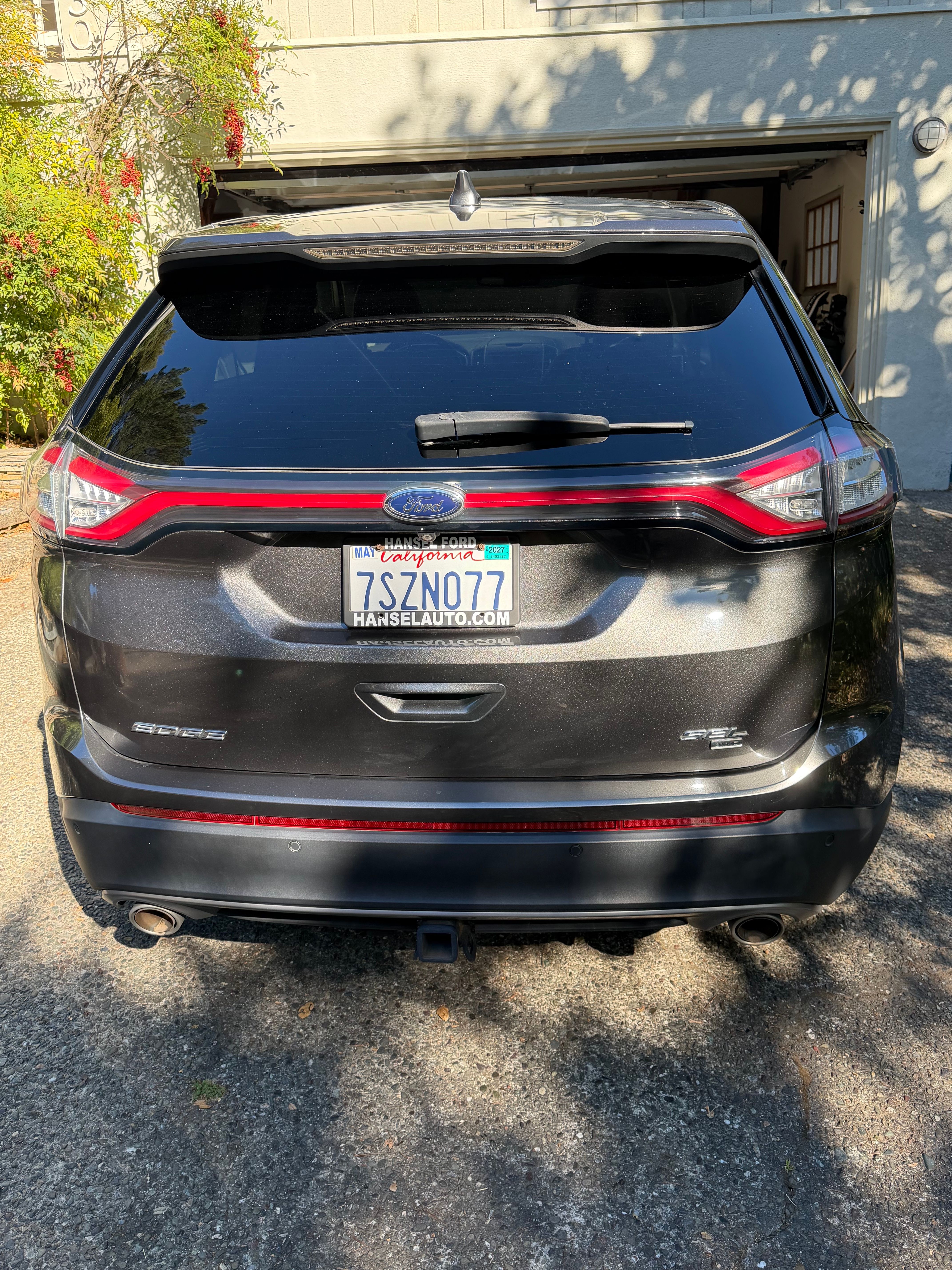 Used 2015 Ford Edge SEL w/ Equipment Group 201A AWD/4WD image 9