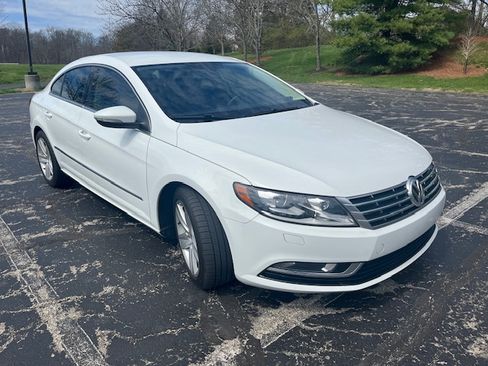 Used 2016 Volkswagen CC Sport image 2