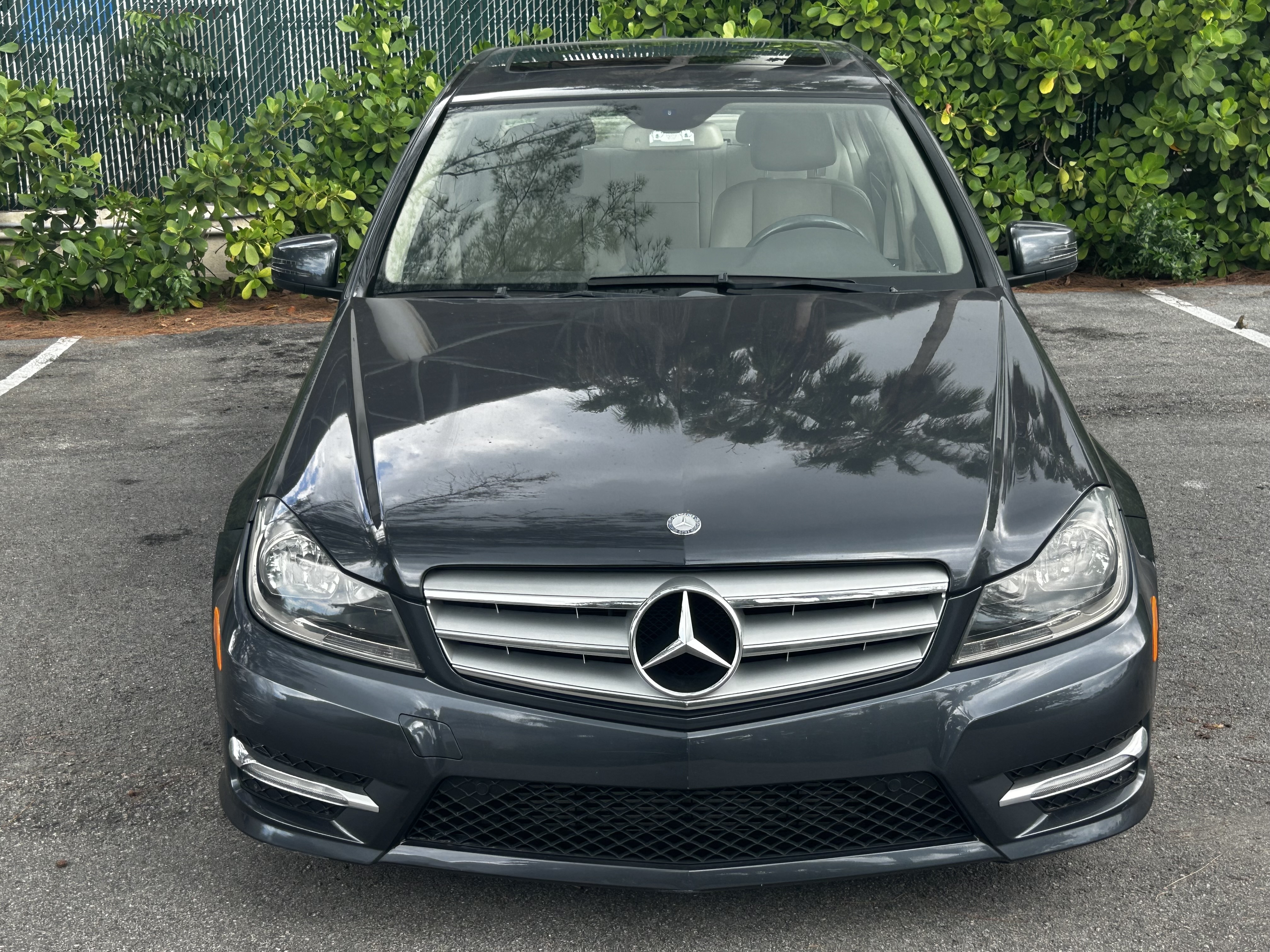 Used 2013 Mercedes-Benz C 250 Sedan image 1