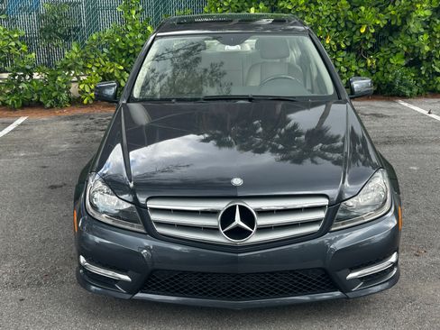 Used 2013 Mercedes-Benz C 250 Sedan image 1