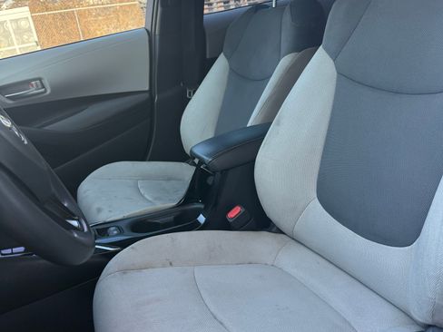 Used 2020 Toyota Corolla L image 10