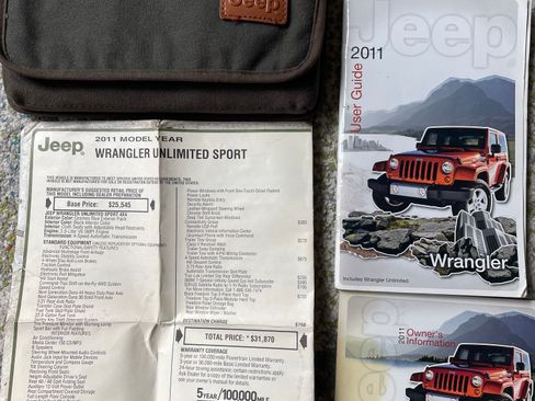 Used 2011 Jeep Wrangler Unlimited Sport AWD/4WD image 32