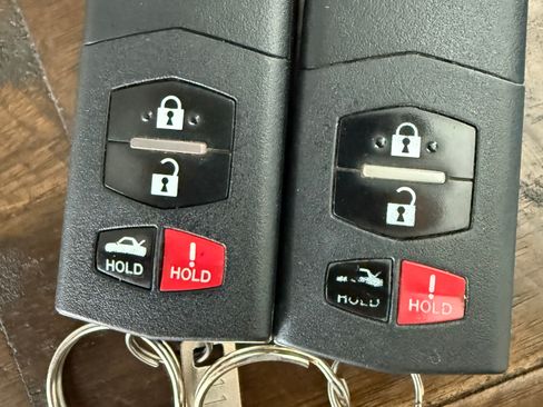 Used 2011 MAZDA MX-5 Miata Grand Touring image 17