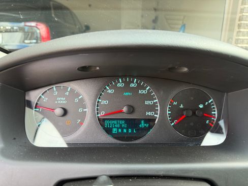 Used 2013 Chevrolet Impala LT image 12