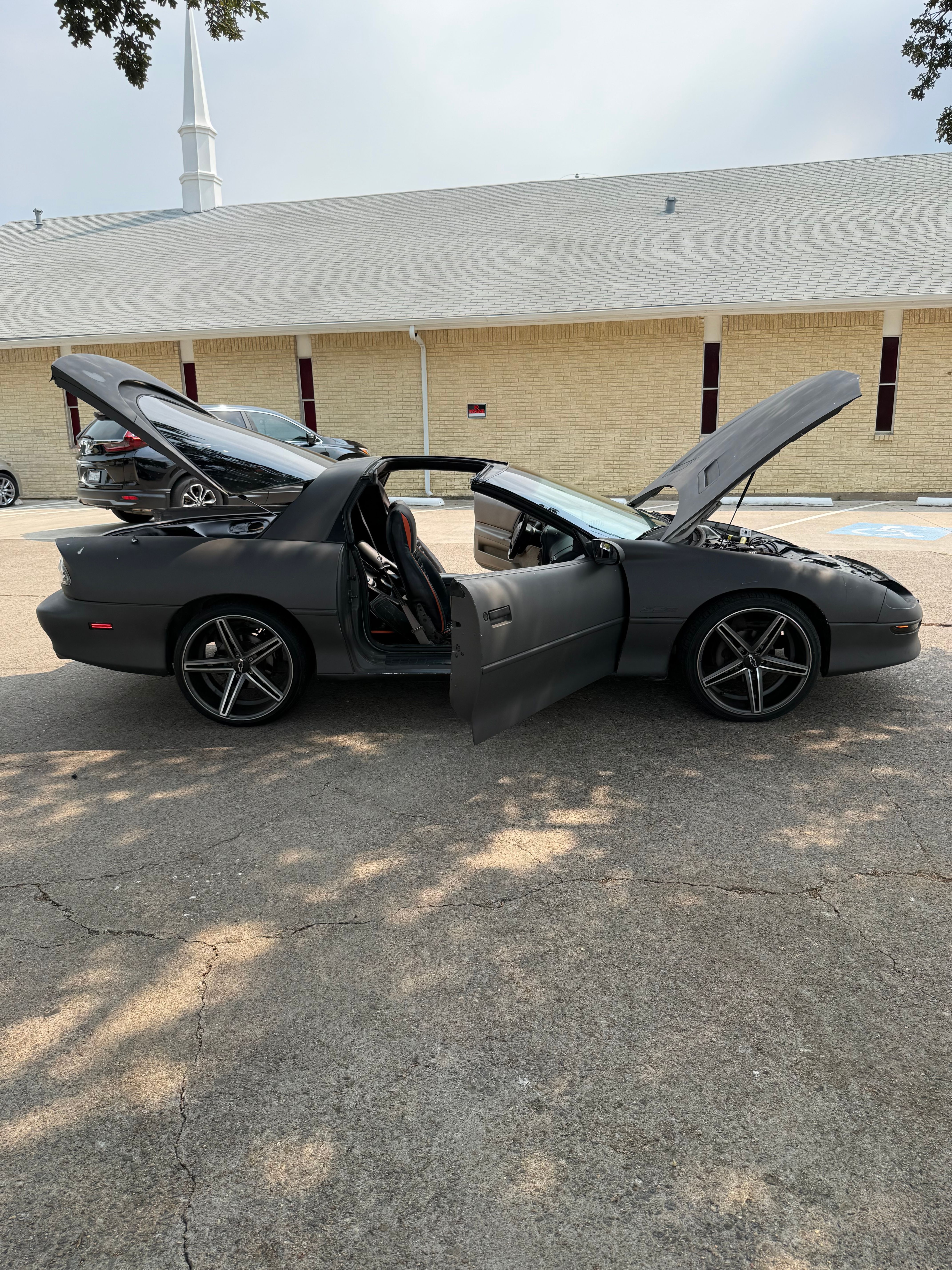 Used 1997 Chevrolet Camaro Z28 w/ Preferred Equipment Group 2 RWD image 2