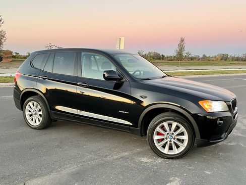 Used 2013 BMW X3 xDrive28i image 2