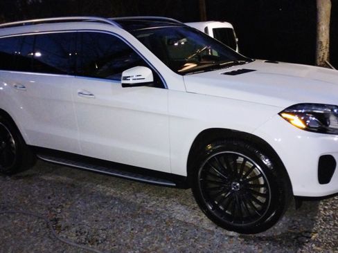 Used 2019 Mercedes-Benz GLS 450 4MATIC image 5