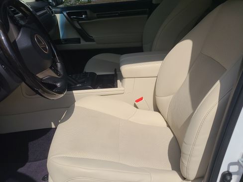 Used 2021 Lexus GX 460 Premium w/ Premium Package image 23