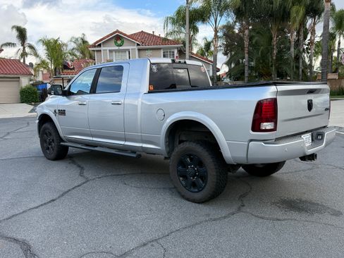 Used 2017 RAM 2500 Laramie w/ Sport Appearance Group image 8