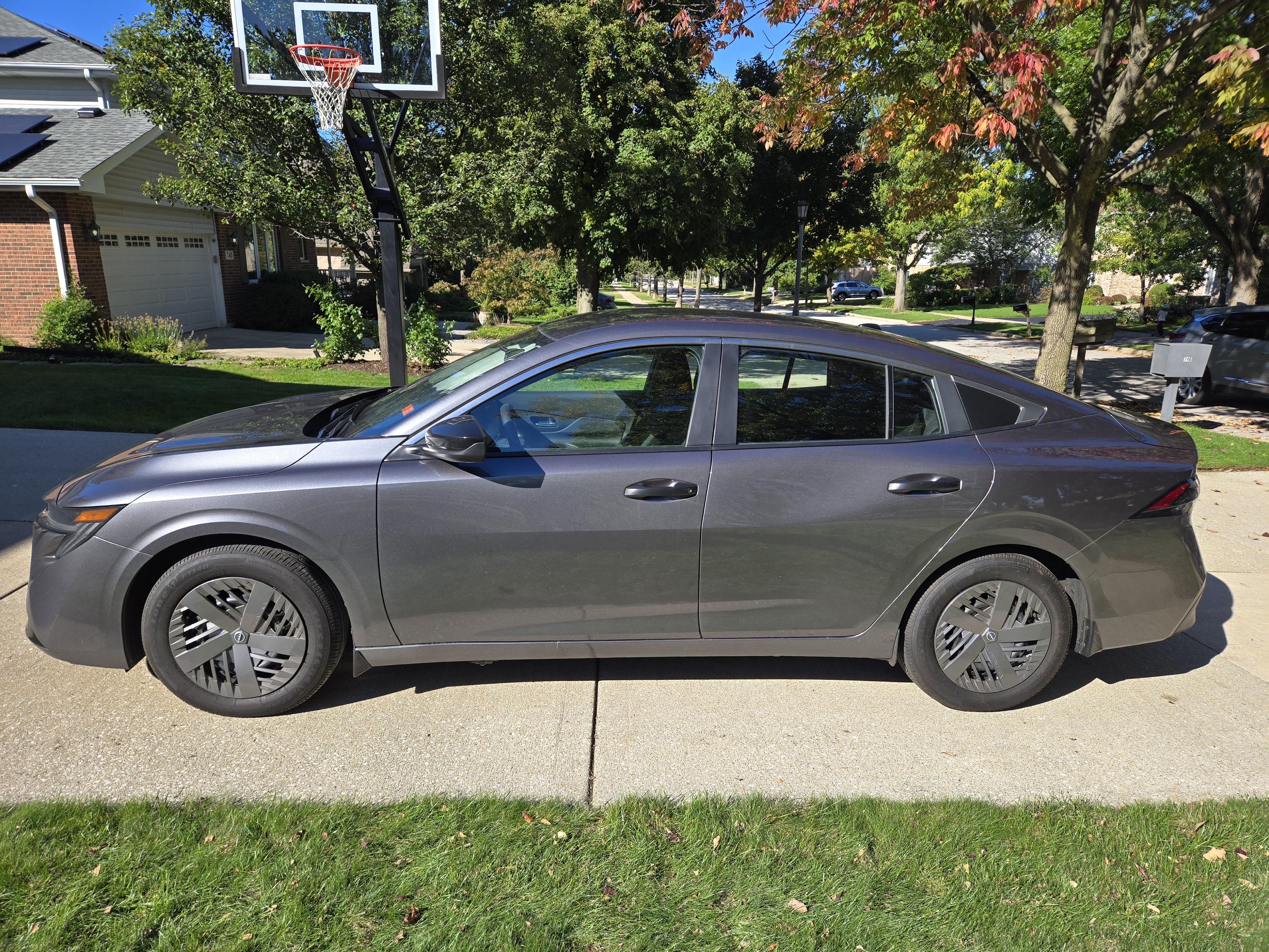 Used 2026 Nissan Sentra S w/ Floor Mat Package FWD image 1