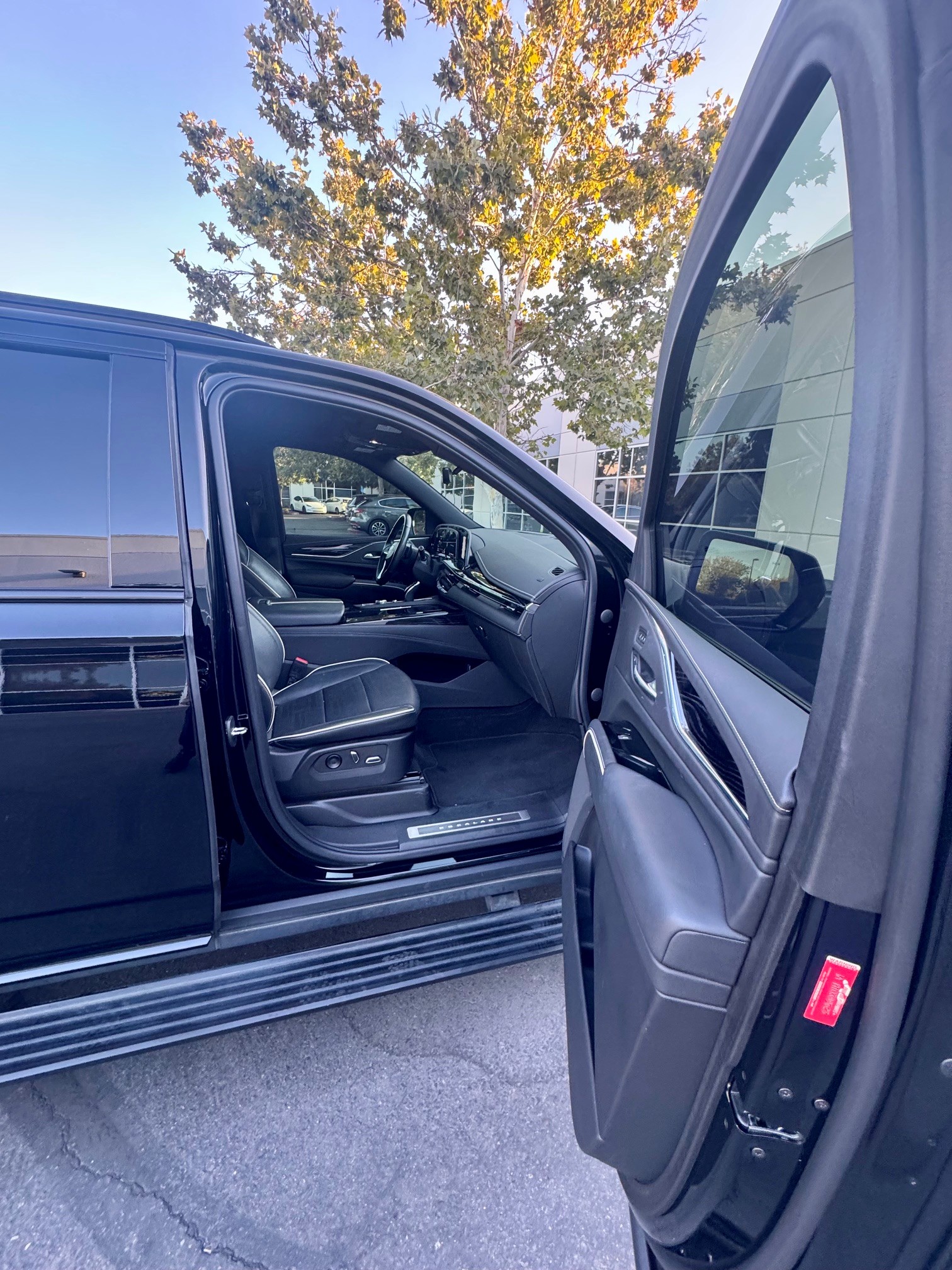 Used 2023 Cadillac Escalade ESV Sport w/ Touring Package AWD/4WD image 13