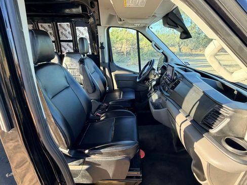 Used 2020 Ford Transit 250 Medium Roof image 25