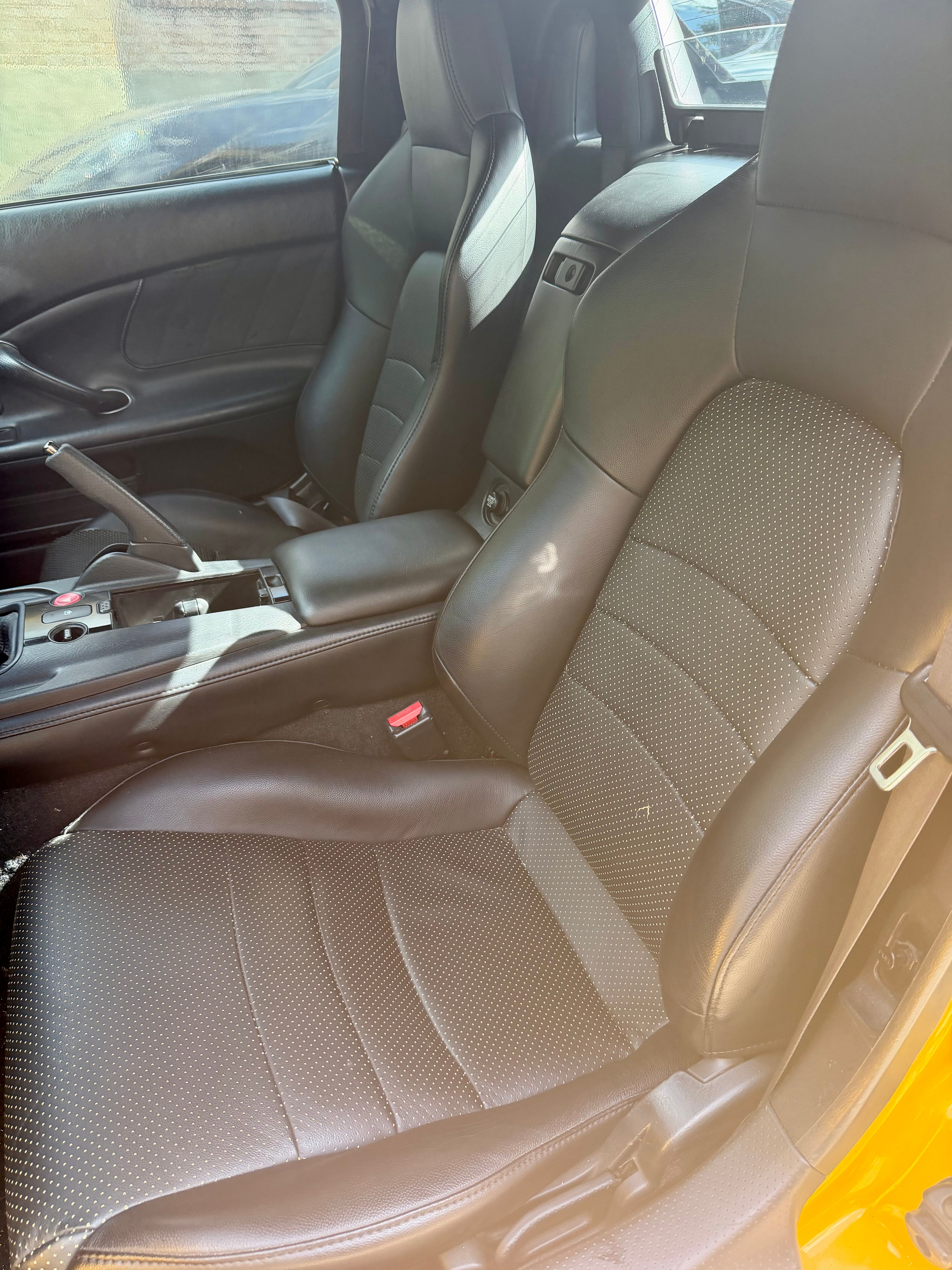 Used 2006 Honda S2000 image 18