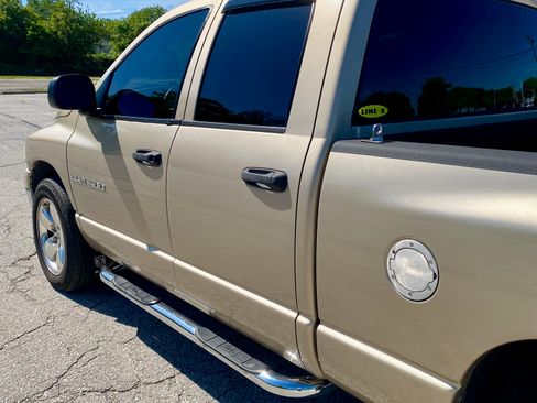 Used 2005 Dodge Ram 1500 Truck SLT w/ Trailer Tow Group RWD image 4