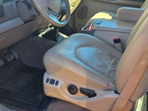 Used 2000 Ford F350 4x4 Crew Cab Super Duty image 9