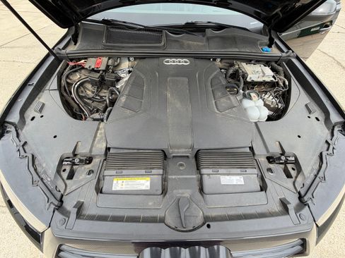 Used 2019 Audi Q7 3.0T Prestige image 8