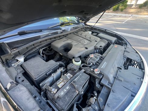 Used 2014 INFINITI QX80 2WD w/ Deluxe Touring Package image 26