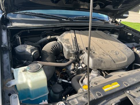 Used 2015 Toyota Tacoma 4x4 Access Cab V6 image 14