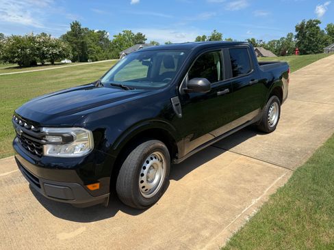 Used 2023 Ford Maverick XL FWD image 5