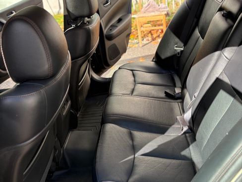 Used 2013 Nissan Maxima 3.5 SV w/ SV Value Pkg image 17