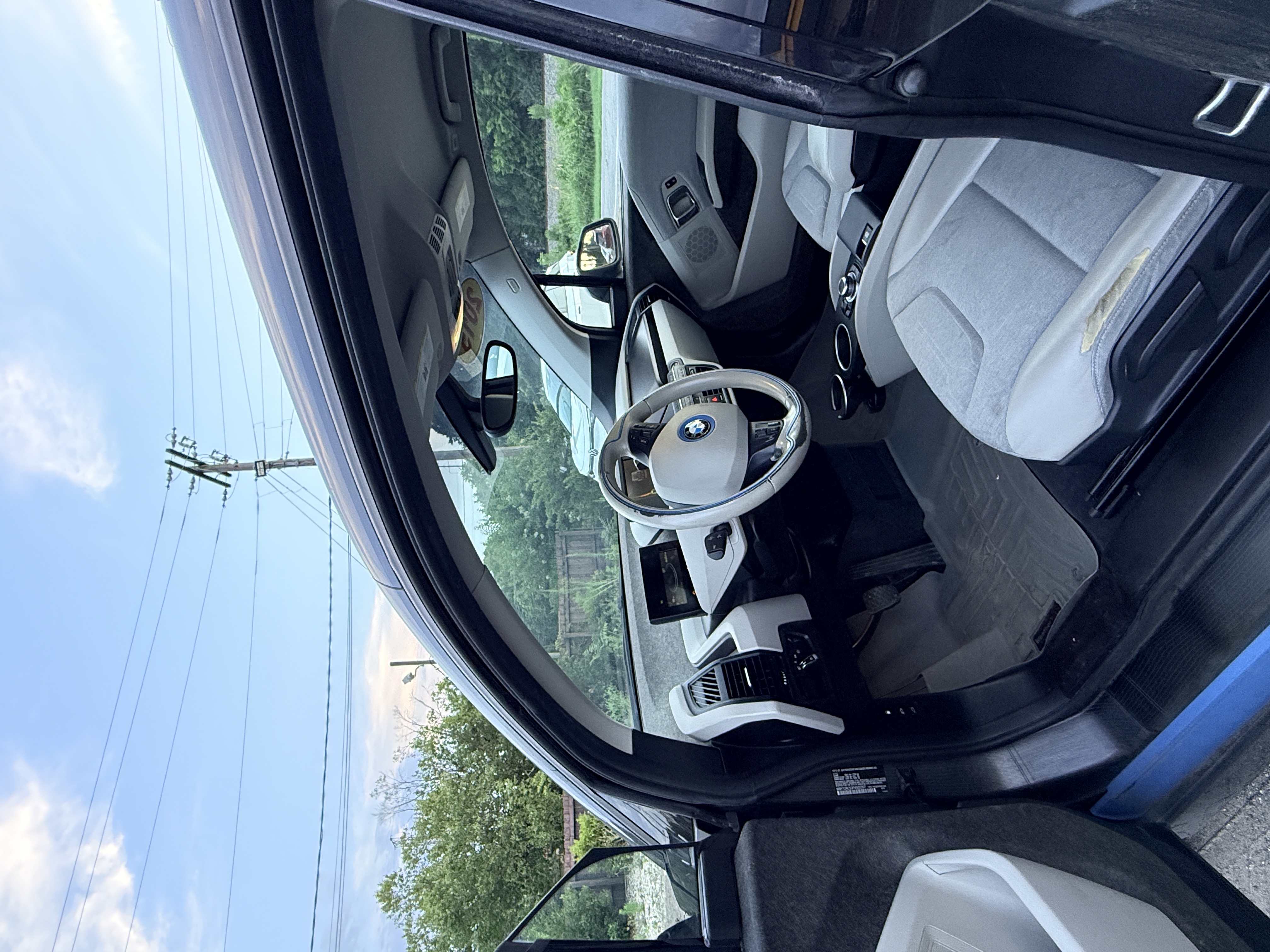 Used 2015 BMW i3 w/ Range Extender RWD image 14