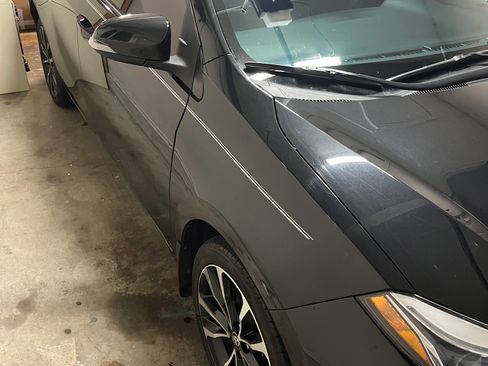 Used 2017 Toyota Corolla SE image 12