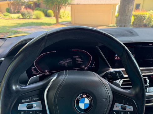 Used 2019 BMW X5 xDrive40i w/ Premium Package 2 AWD/4WD image 6