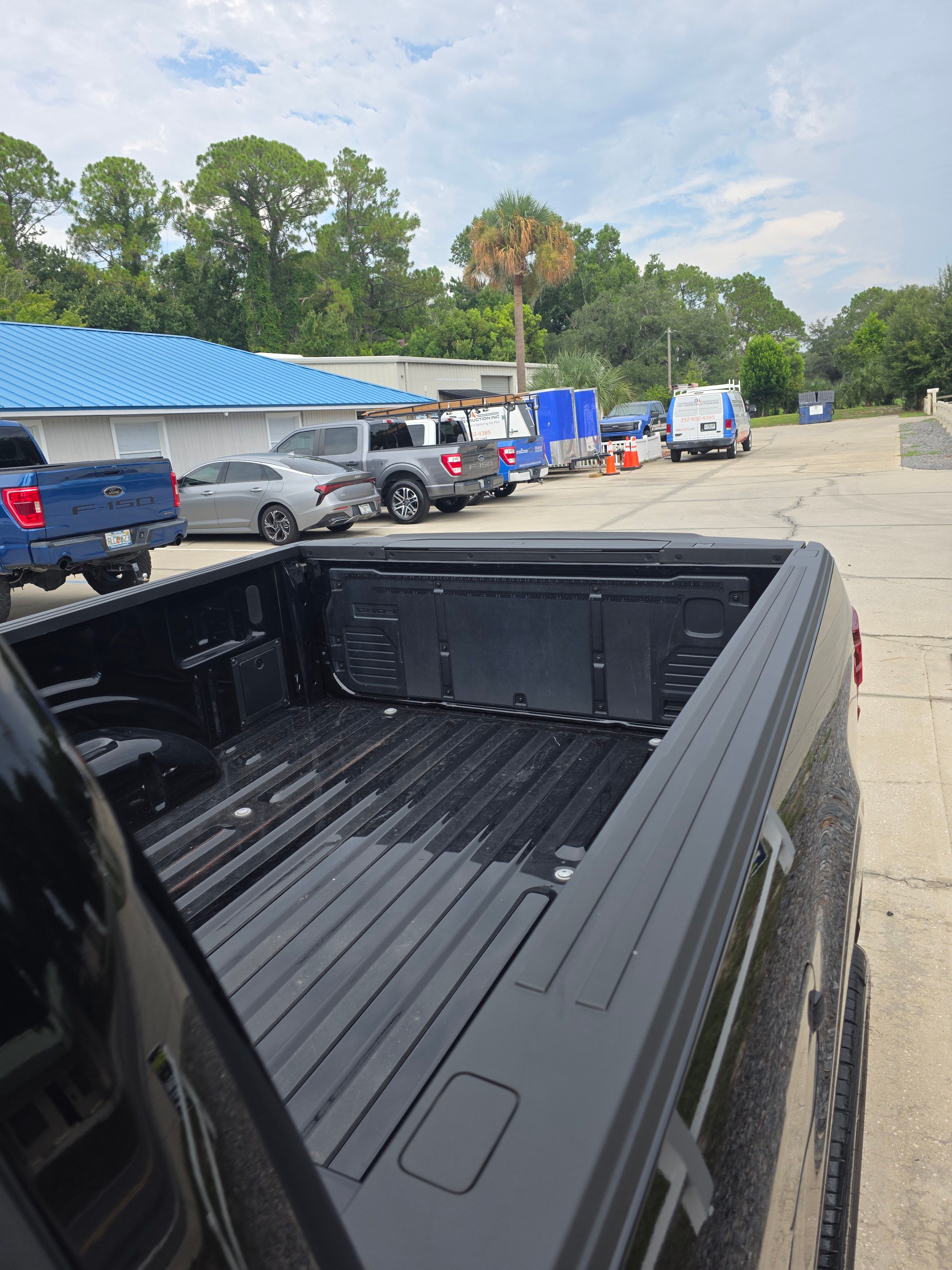 Used 2025 Ford F150 XL AWD/4WD image 10