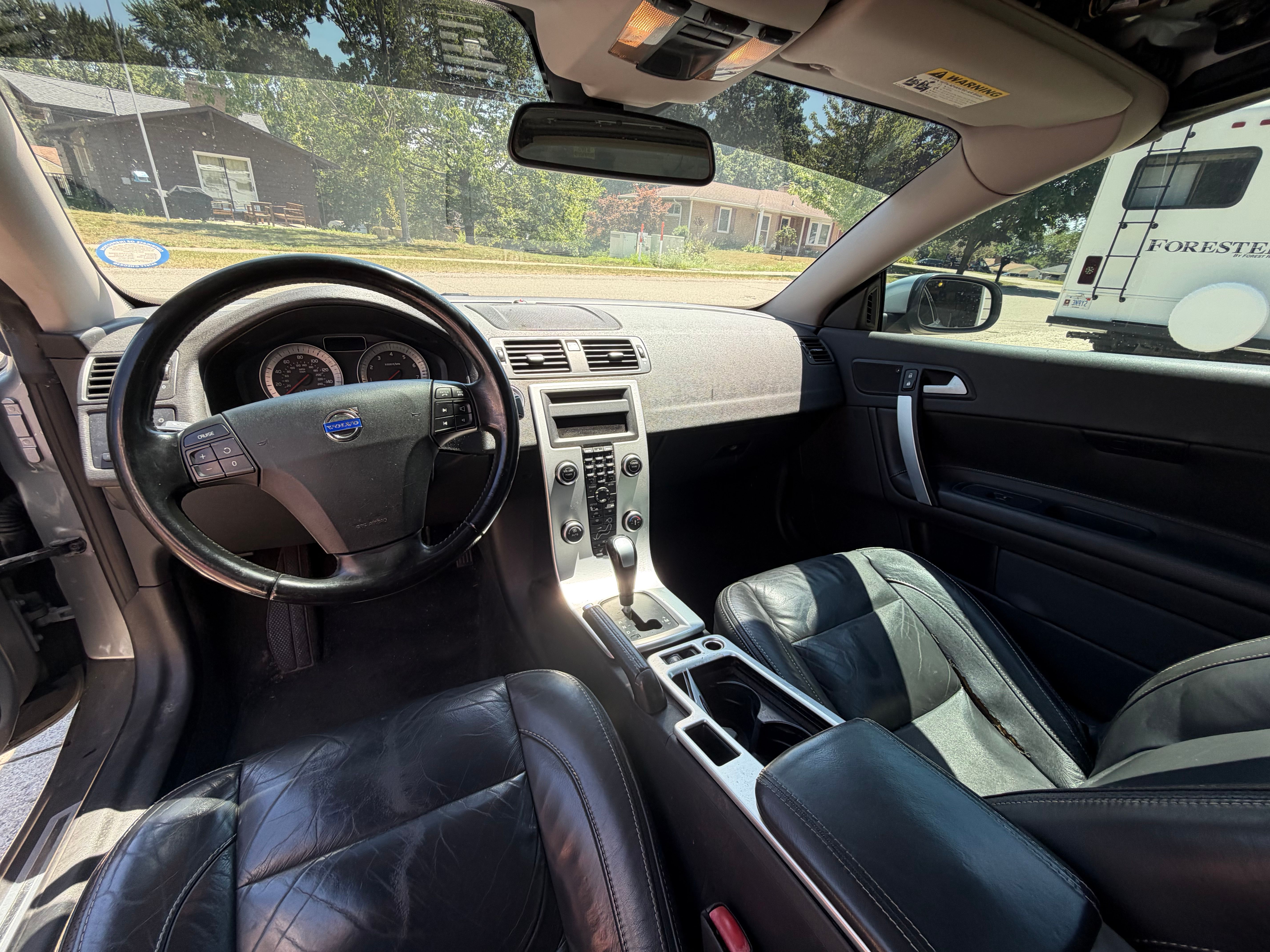 Used 2011 Volvo C70 T5 FWD image 10