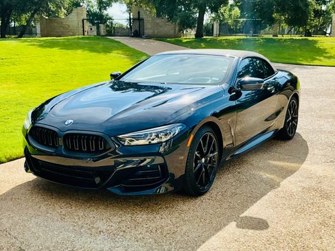 Used 2024 BMW 840i Convertible w/ Comfort Seating Package RWD image 2