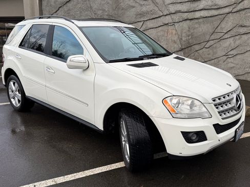 Used 2009 Mercedes-Benz ML 350 4MATIC image 10