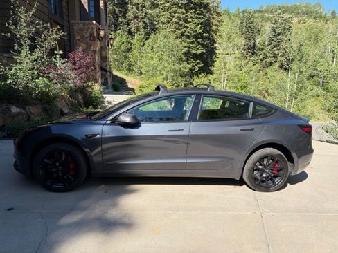 Used 2018 Tesla Model 3 Performance AWD/4WD image 9
