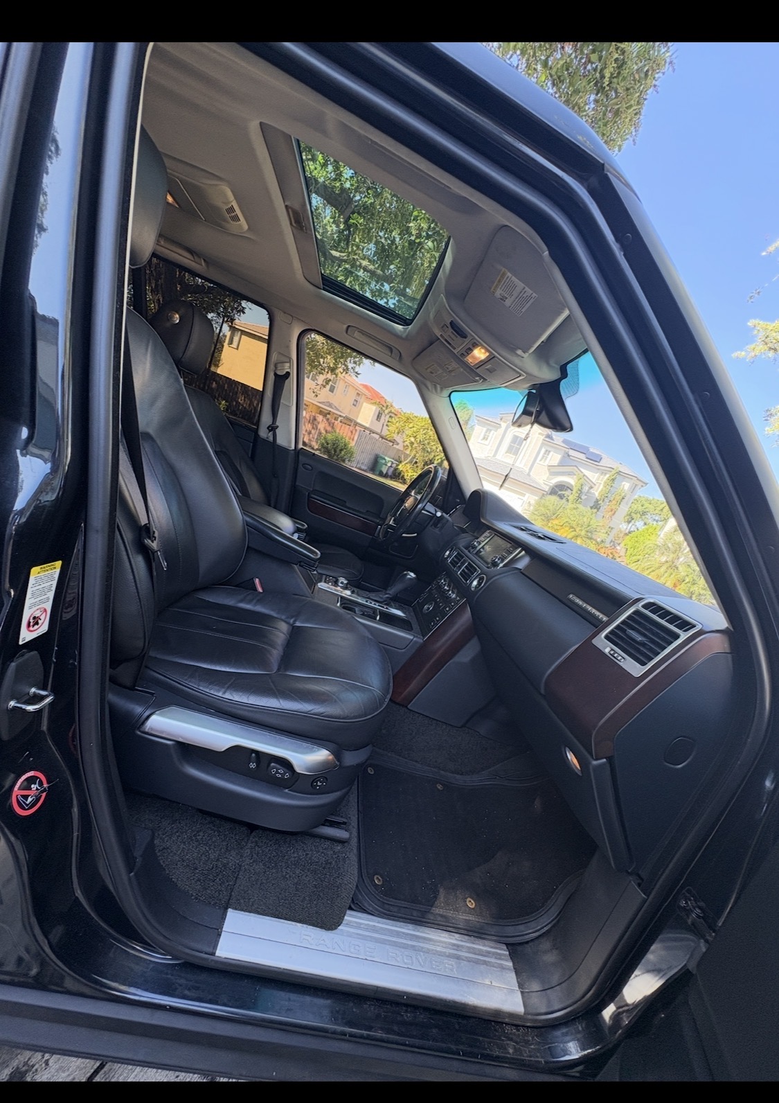Used 2012 Land Rover Range Rover HSE AWD/4WD image 10