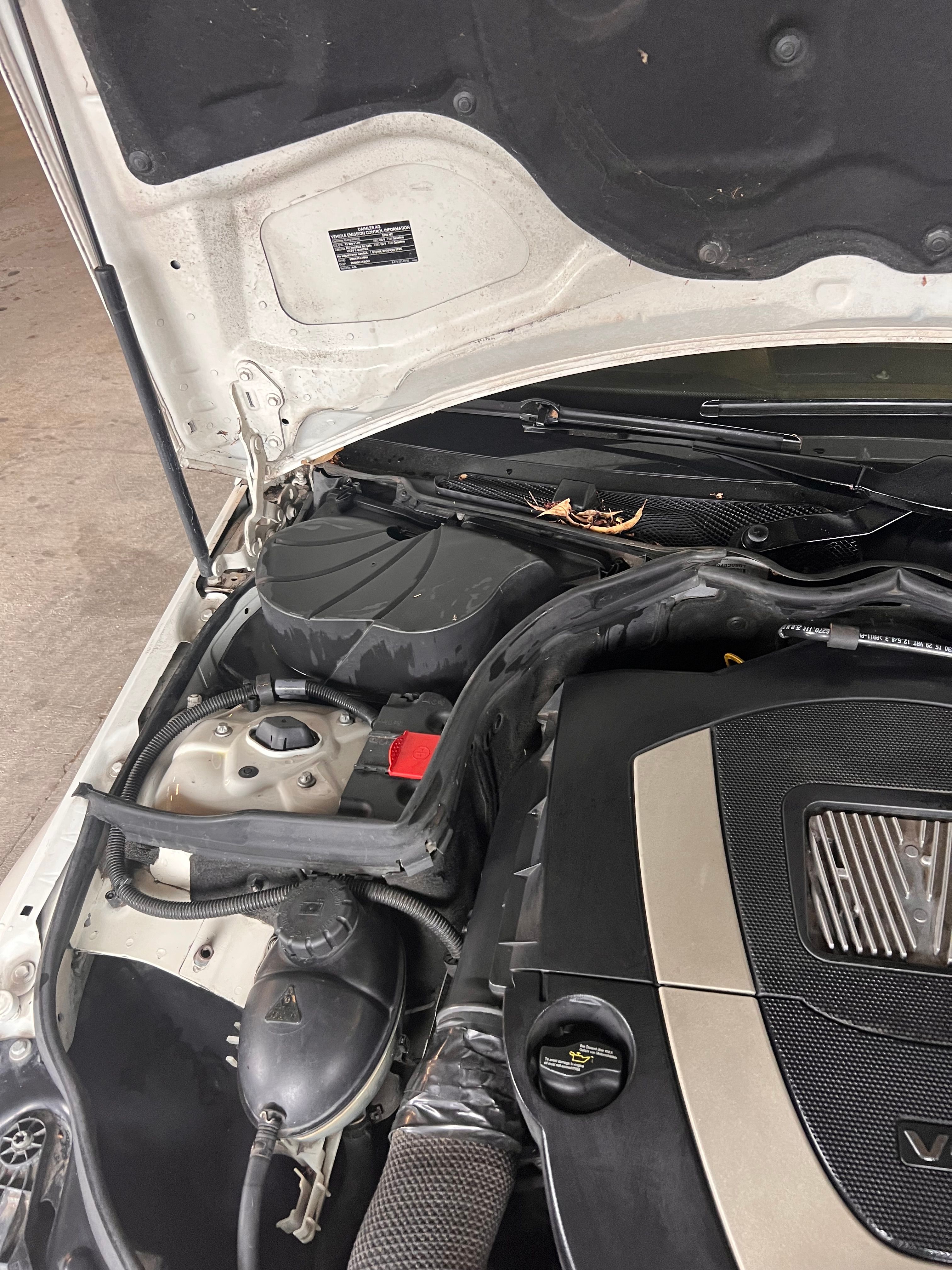 Used 2008 Mercedes-Benz C 350 Sport image 9