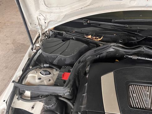 Used 2008 Mercedes-Benz C 350 Sport image 9
